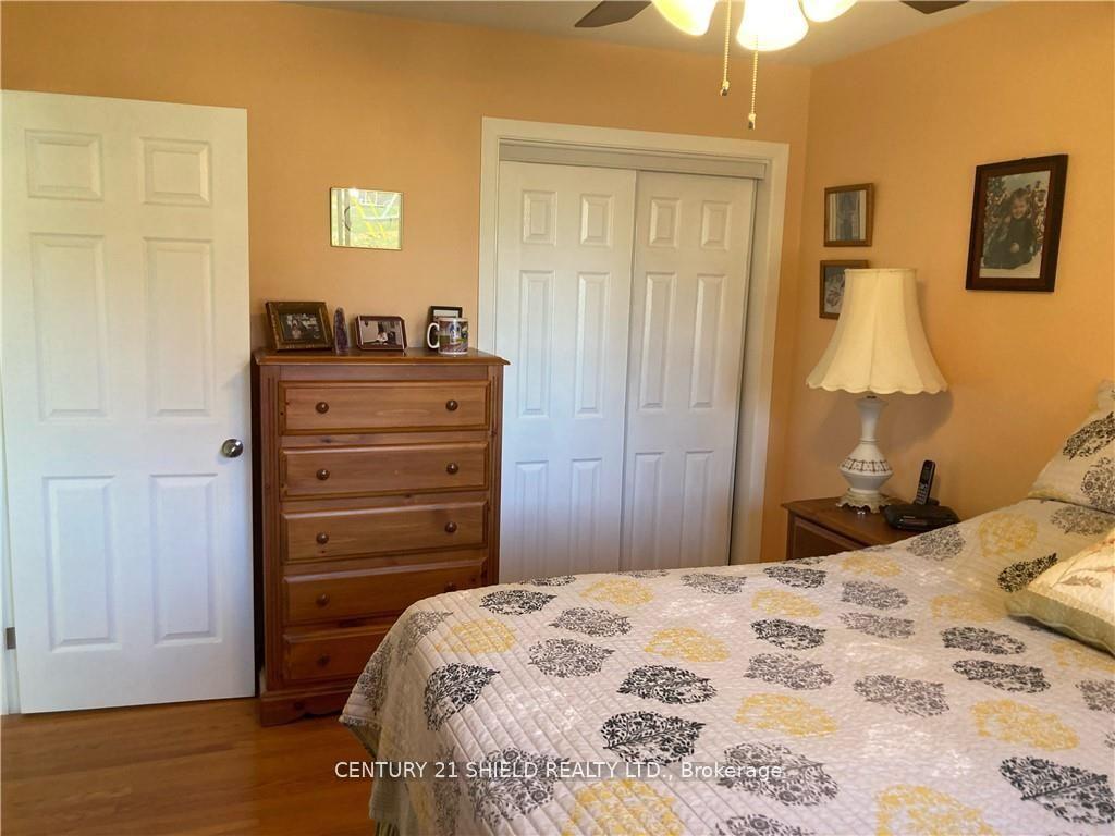 Photo 12 of 813 Haldimand Crescent, Cornwall — HOMEH