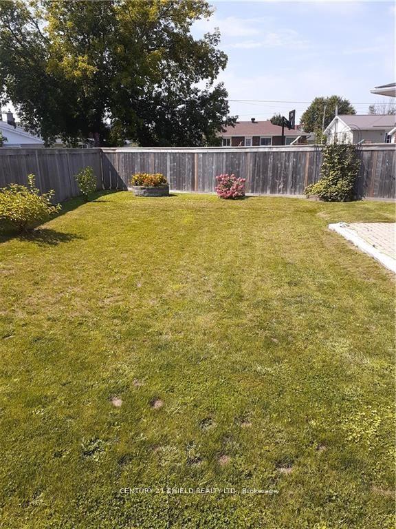 Photo 28 of 813 Haldimand Crescent, Cornwall — HOMEH