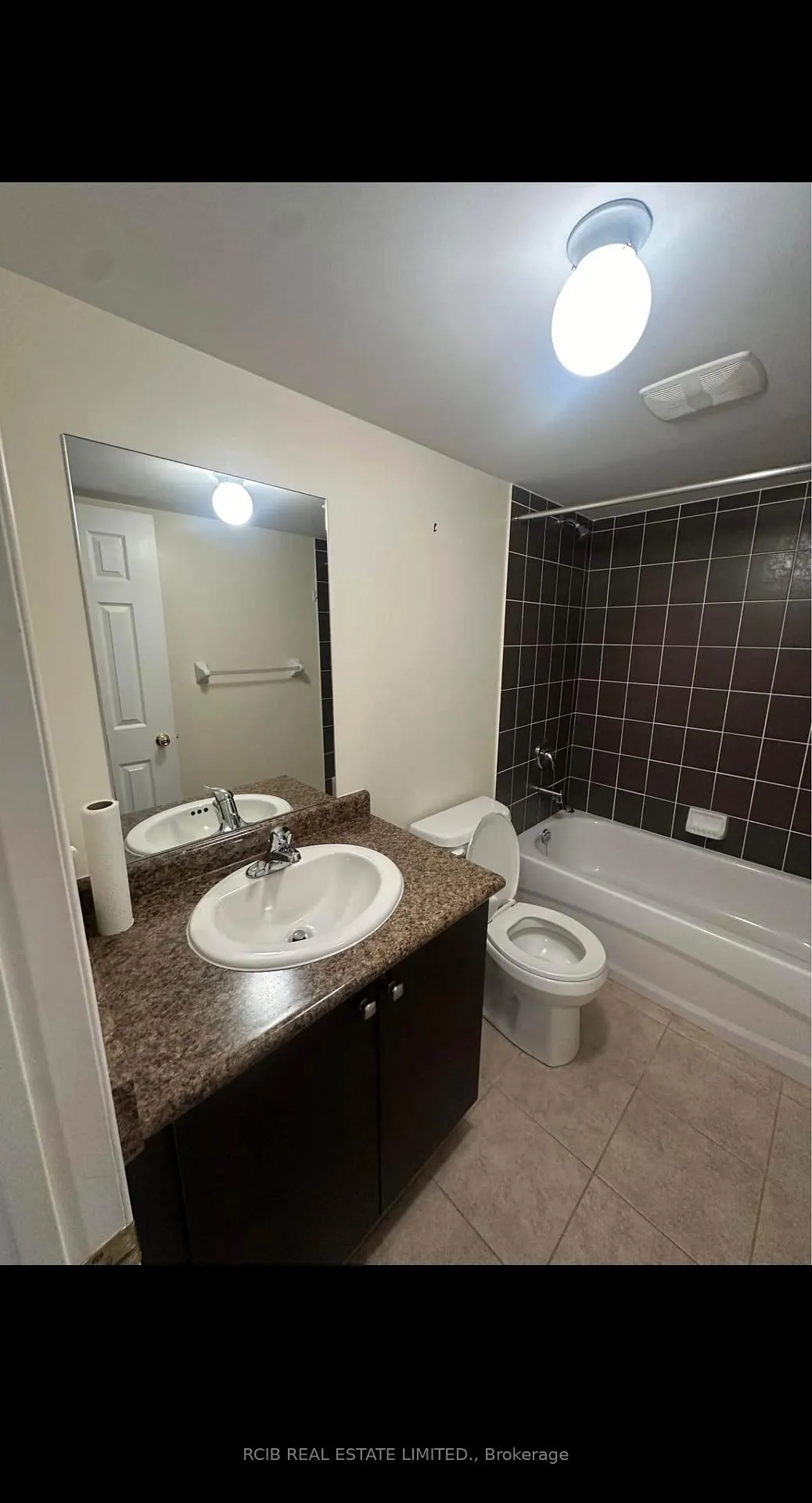 Photo 5 of Unit 2 (lower), 163 Heartview Road, Brampton, Sandringham-Wellington North — HOMEH