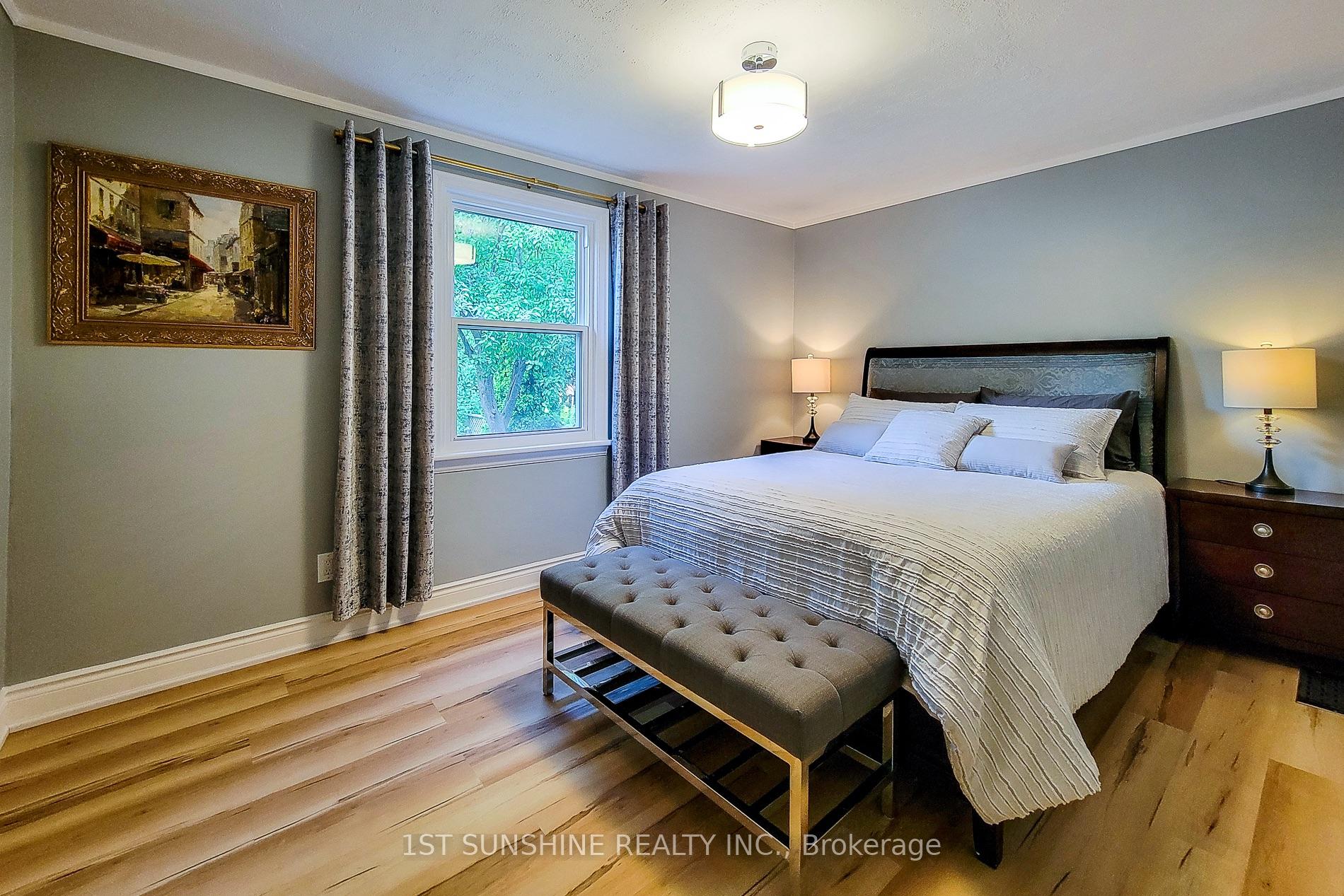Photo 13 of 88 Fiddlers Green Road, Hamilton, Ancaster — HOMEH