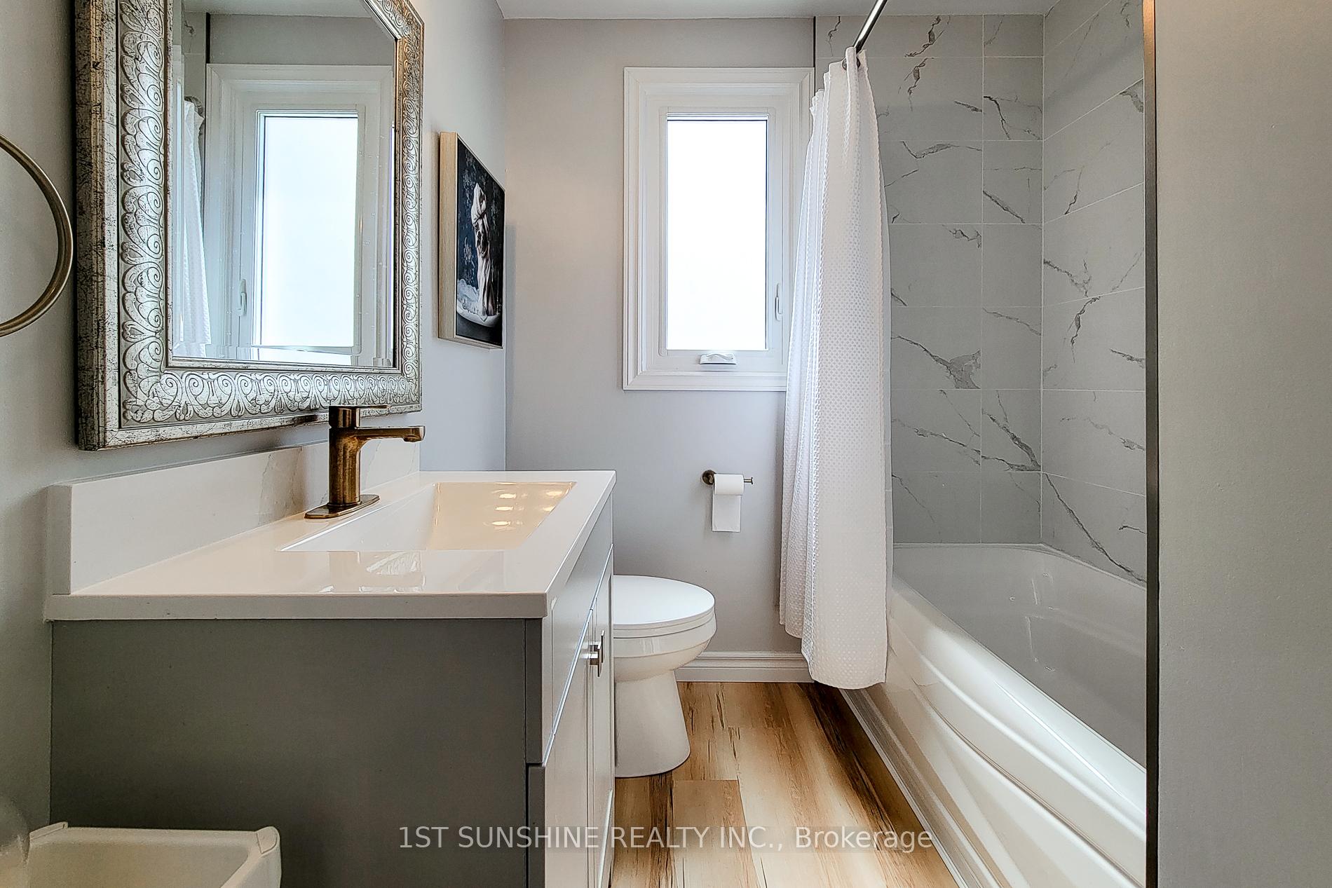 Photo 17 of 88 Fiddlers Green Road, Hamilton, Ancaster — HOMEH