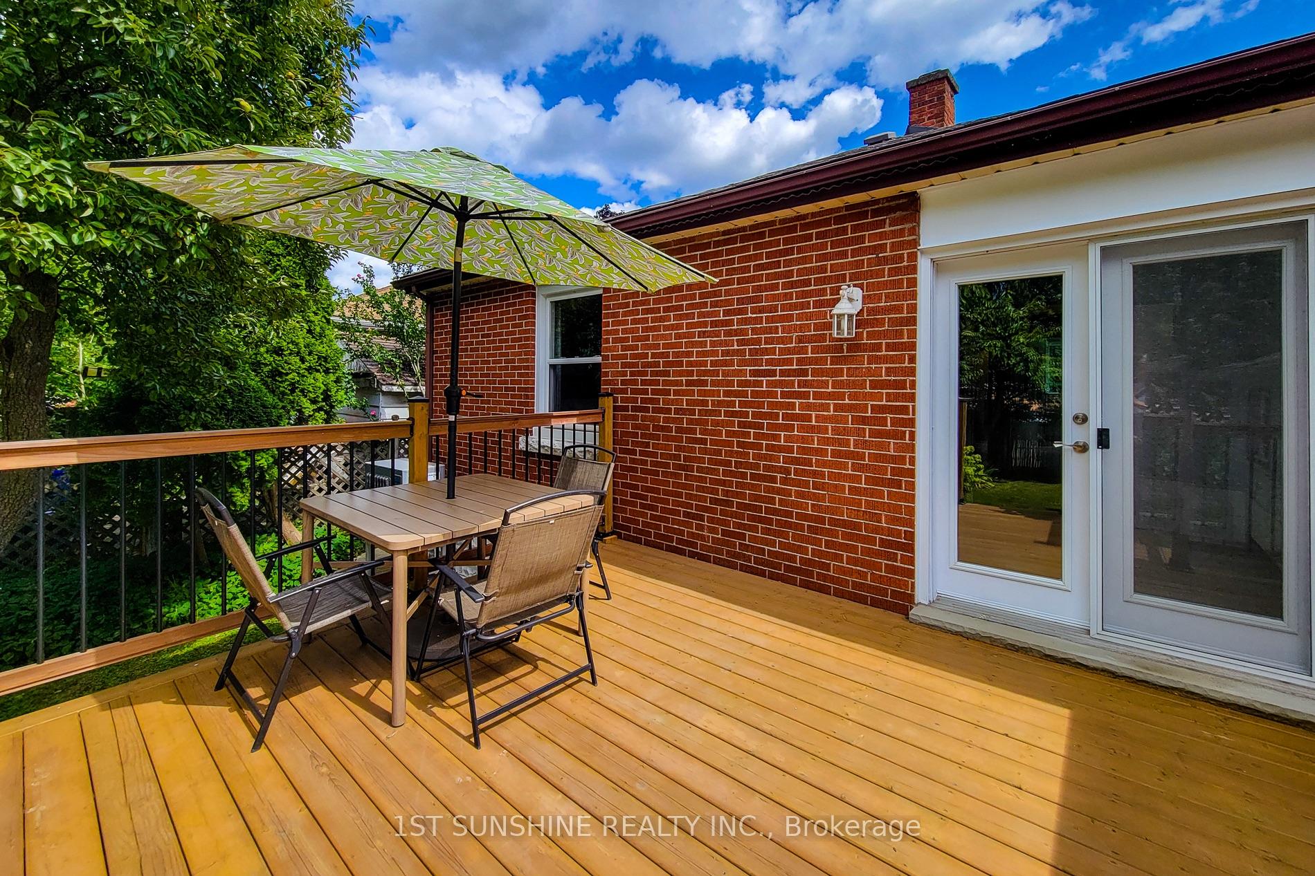 Photo 26 of 88 Fiddlers Green Road, Hamilton, Ancaster — HOMEH