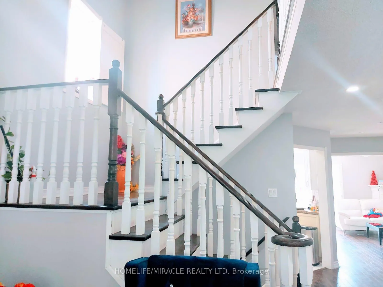 Photo 10 of 15 Bramfield Street, Brampton, Fletcher's Meadow — HOMEH