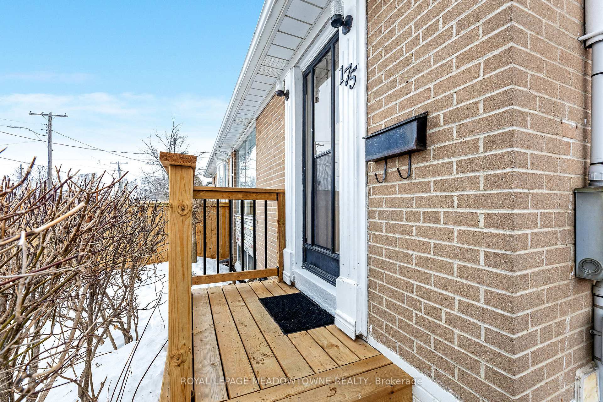 Photo 3 of 175 Raylawn Crescent, Halton Hills, Georgetown — HOMEH