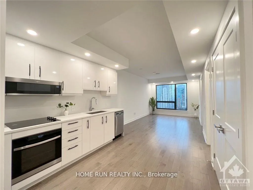 Photo 3 of Unit 1710, 340 Queen Street, Ottawa, Ottawa Centre — HOMEH