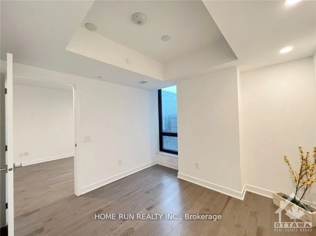 Photo 14 of Unit 1710, 340 Queen Street, Ottawa, Ottawa Centre — HOMEH