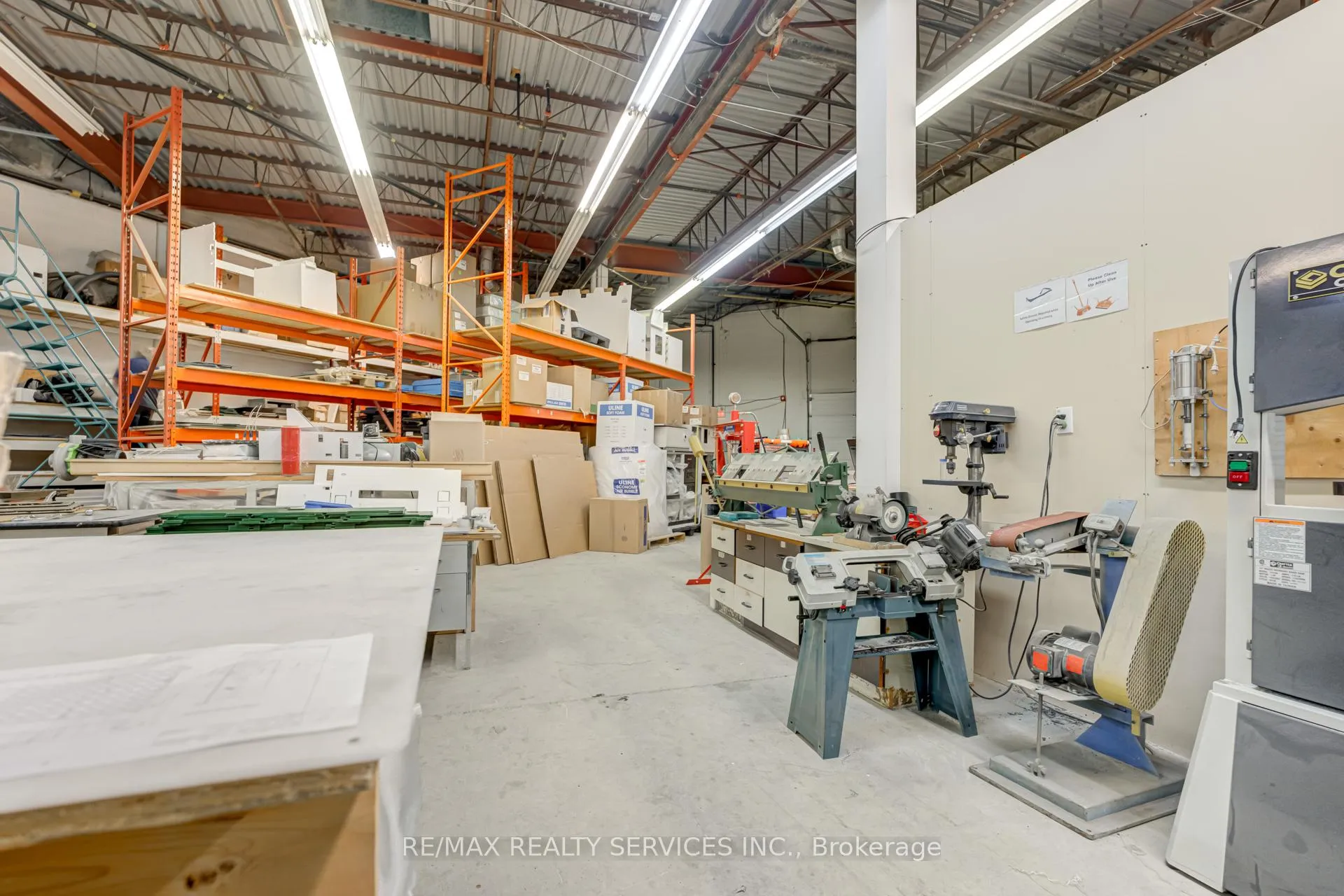 Photo 12 of Unit 18, 18 Franklin Crt, Brampton, Bramalea West Industrial — HOMEH