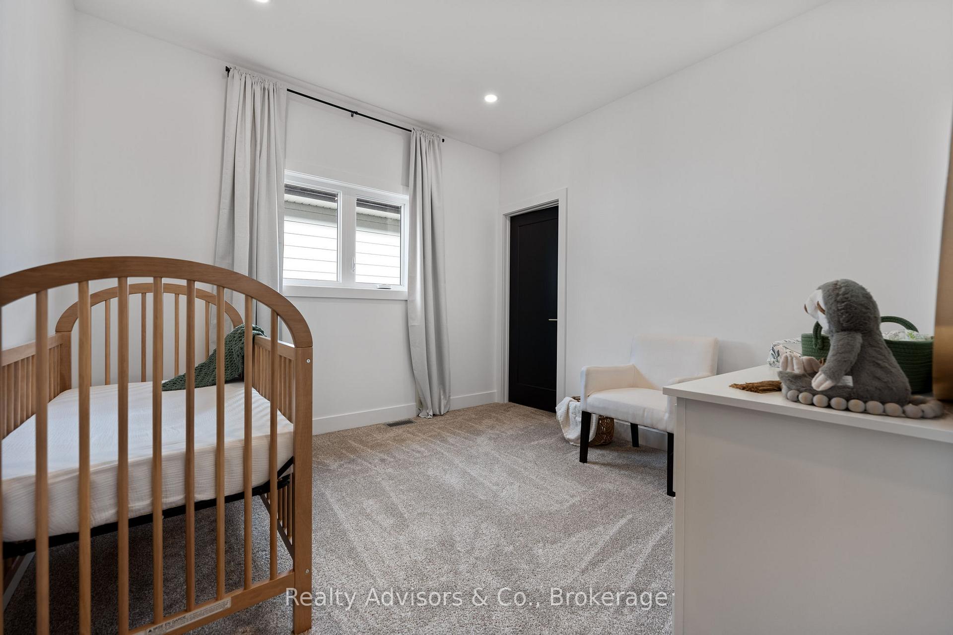 Photo 27 of 6 Macneil Court, Bayham, Port Burwell — HOMEH