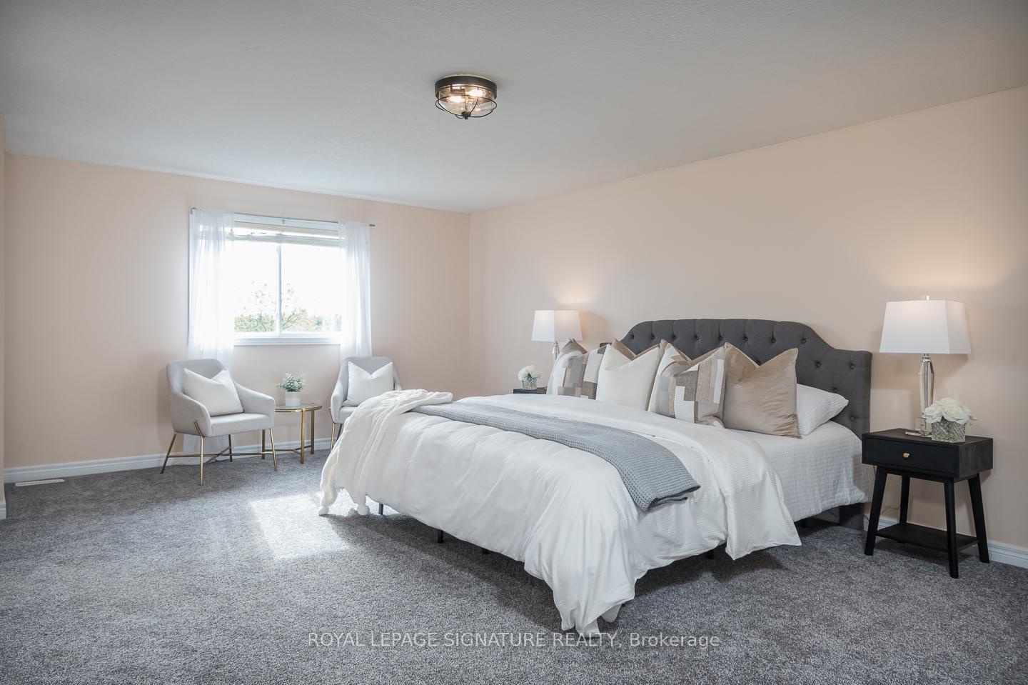 Photo 10 of 20 Rachlin Drive, Halton Hills, Acton — HOMEH