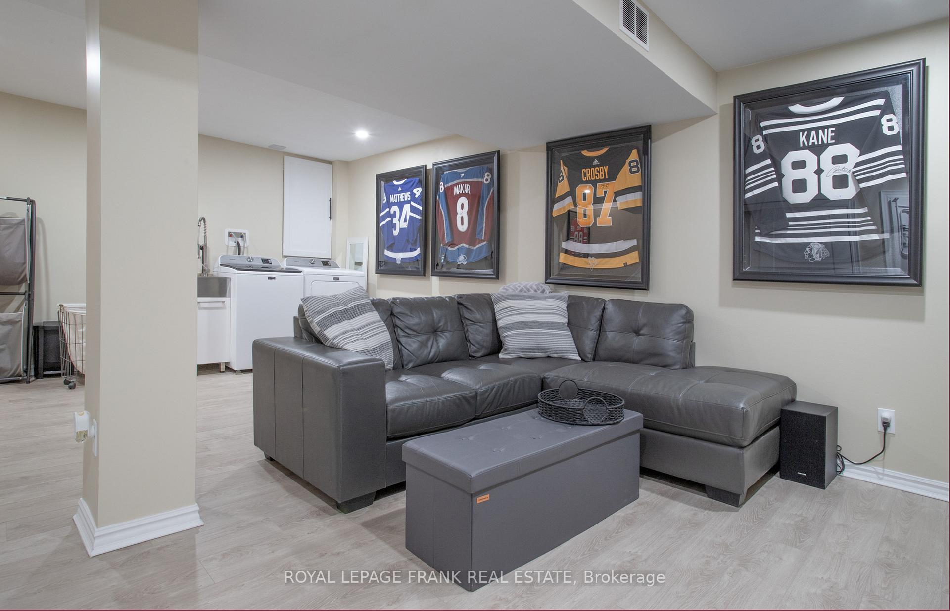 Photo 23 of 57 Elford Drive, Clarington, Bowmanville — HOMEH