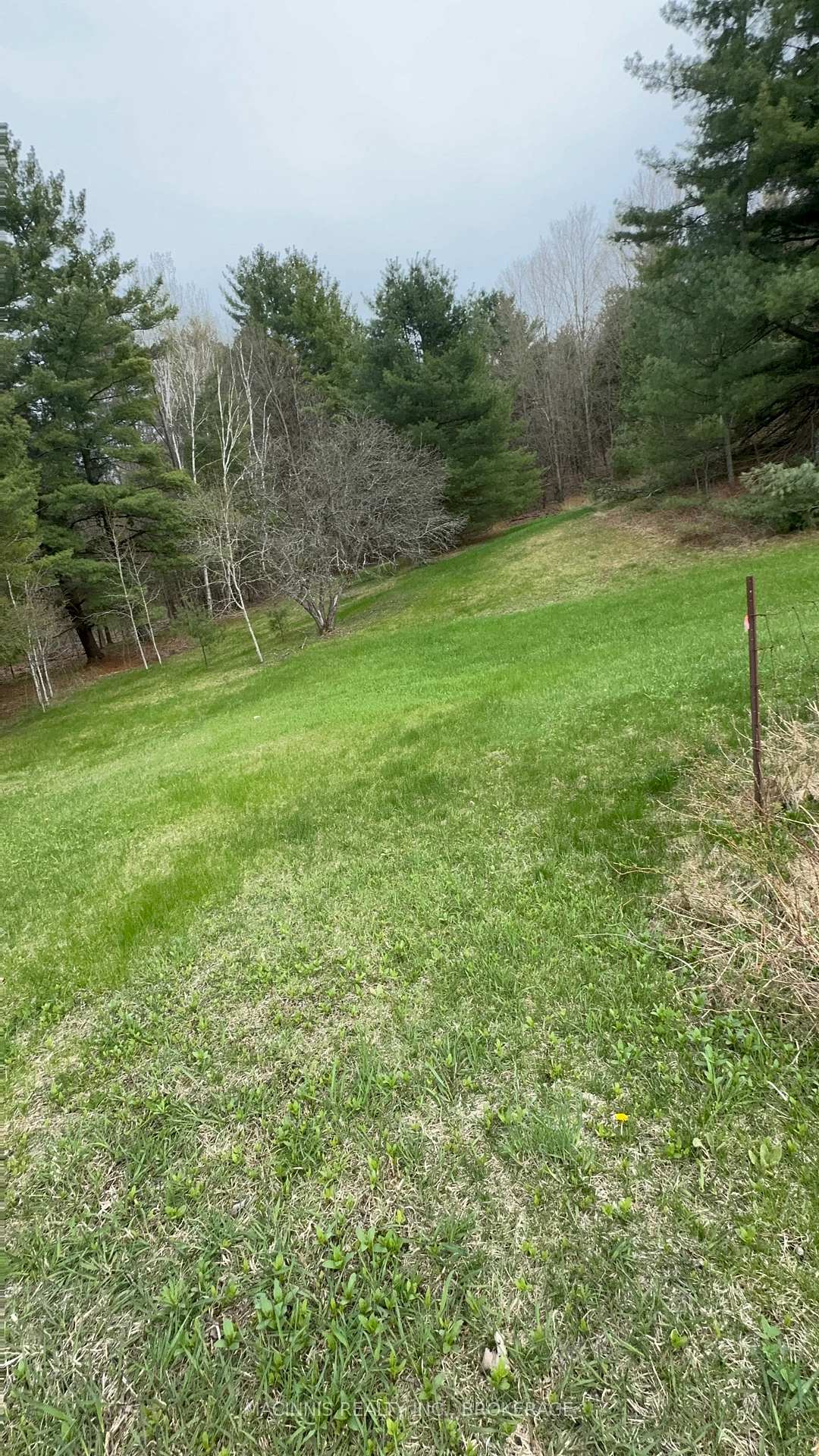 Photo 5 of 7666 Highway 38 Road, Frontenac, Frontenac South — HOMEH