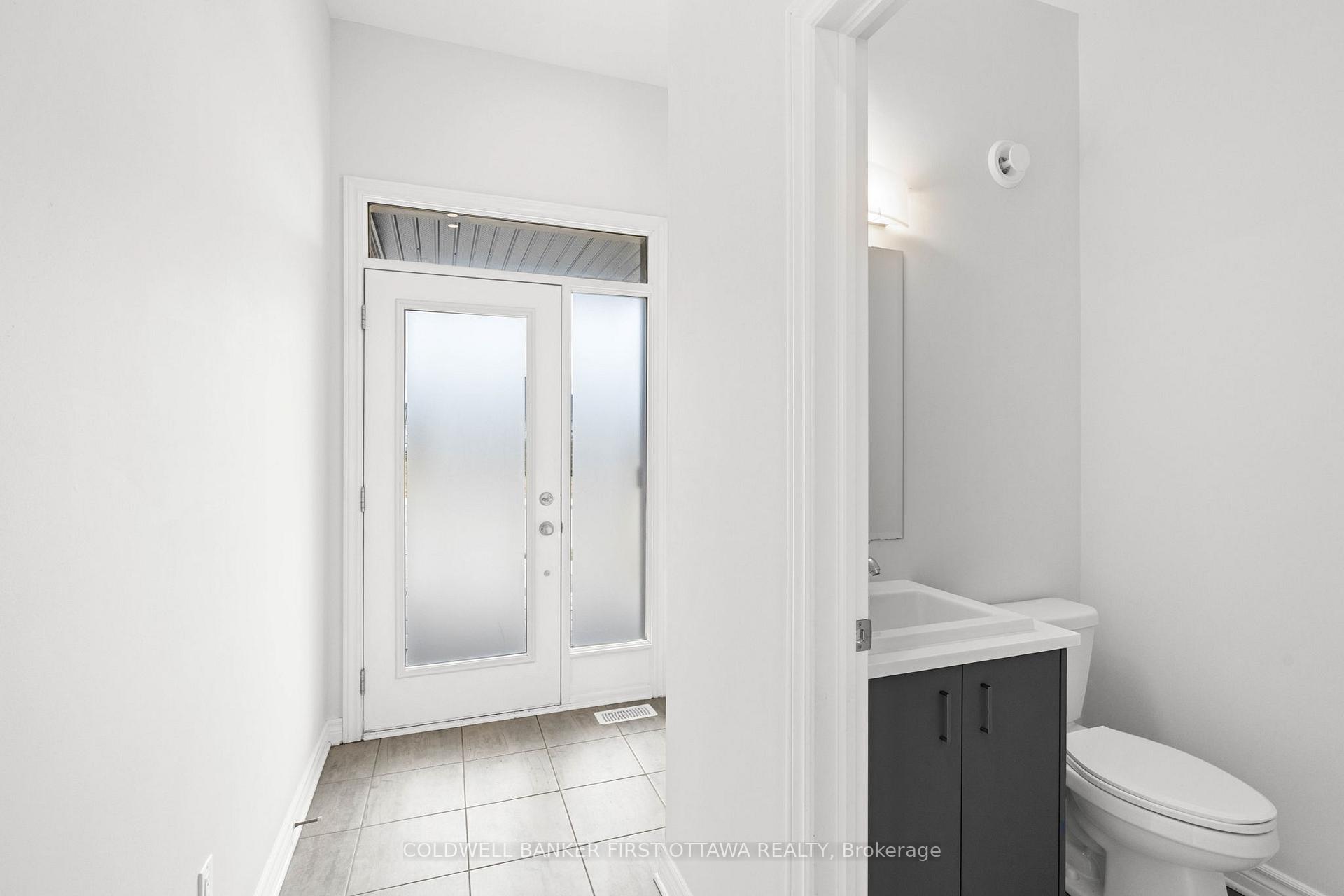 Photo 4 of 47 Salamander Way, Ottawa, Blossom Park/Kemp Park/Findlay Creek — HOMEH