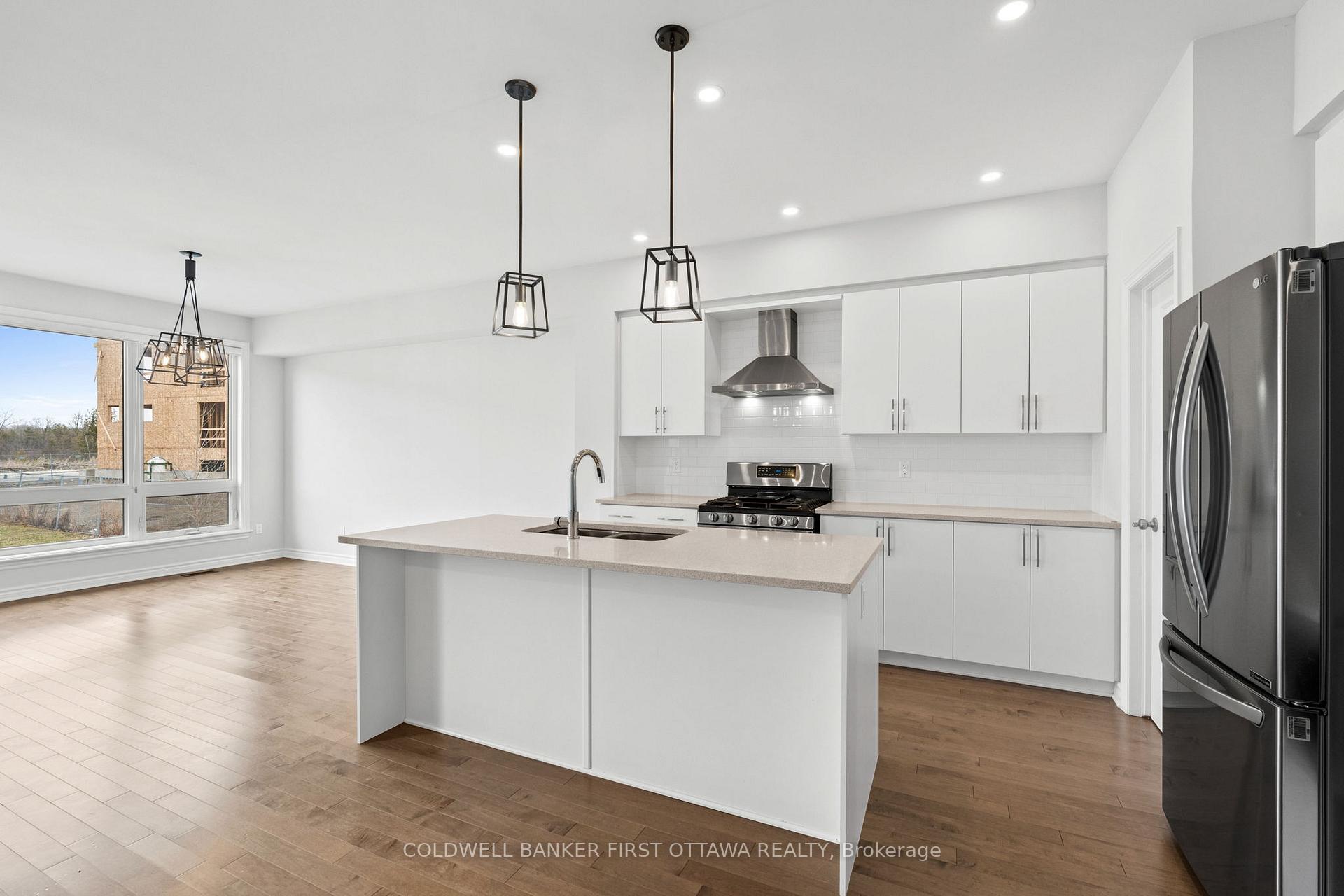 Photo 8 of 47 Salamander Way, Ottawa, Blossom Park/Kemp Park/Findlay Creek — HOMEH