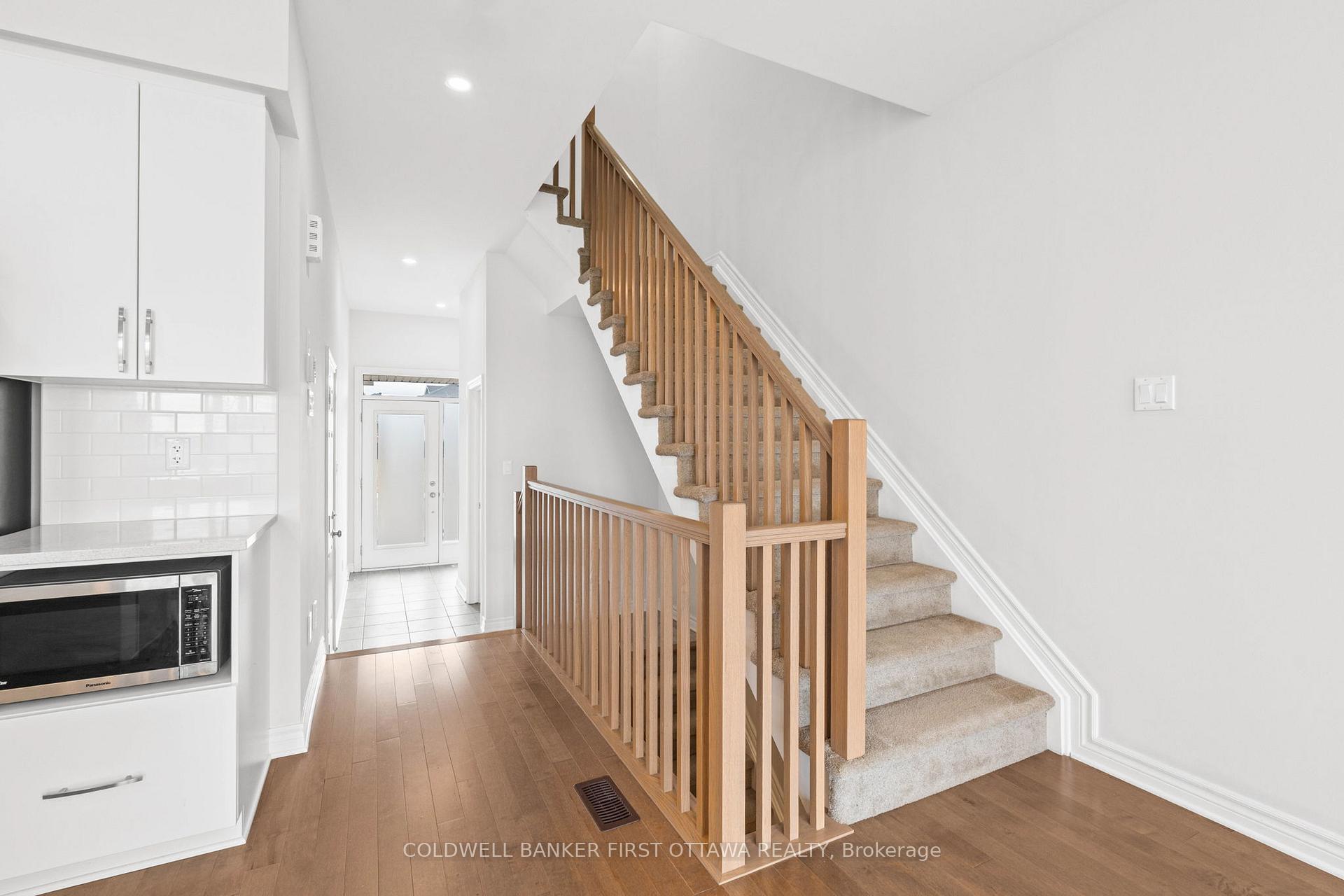 Photo 23 of 47 Salamander Way, Ottawa, Blossom Park/Kemp Park/Findlay Creek — HOMEH
