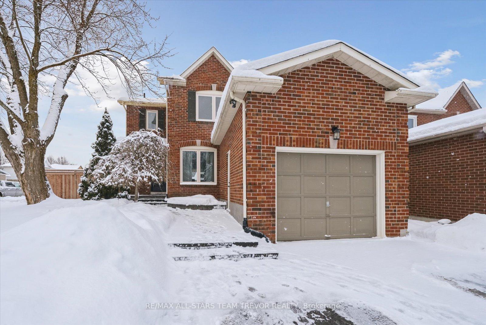 Photo 29 of 172 Carrick Avenue, Georgina, Keswick North — HOMEH