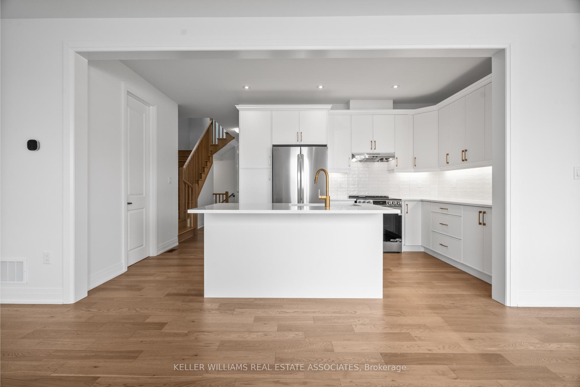 Photo 8 of 14 Aster Woods Drive, Caledon, Rural Caledon — HOMEH