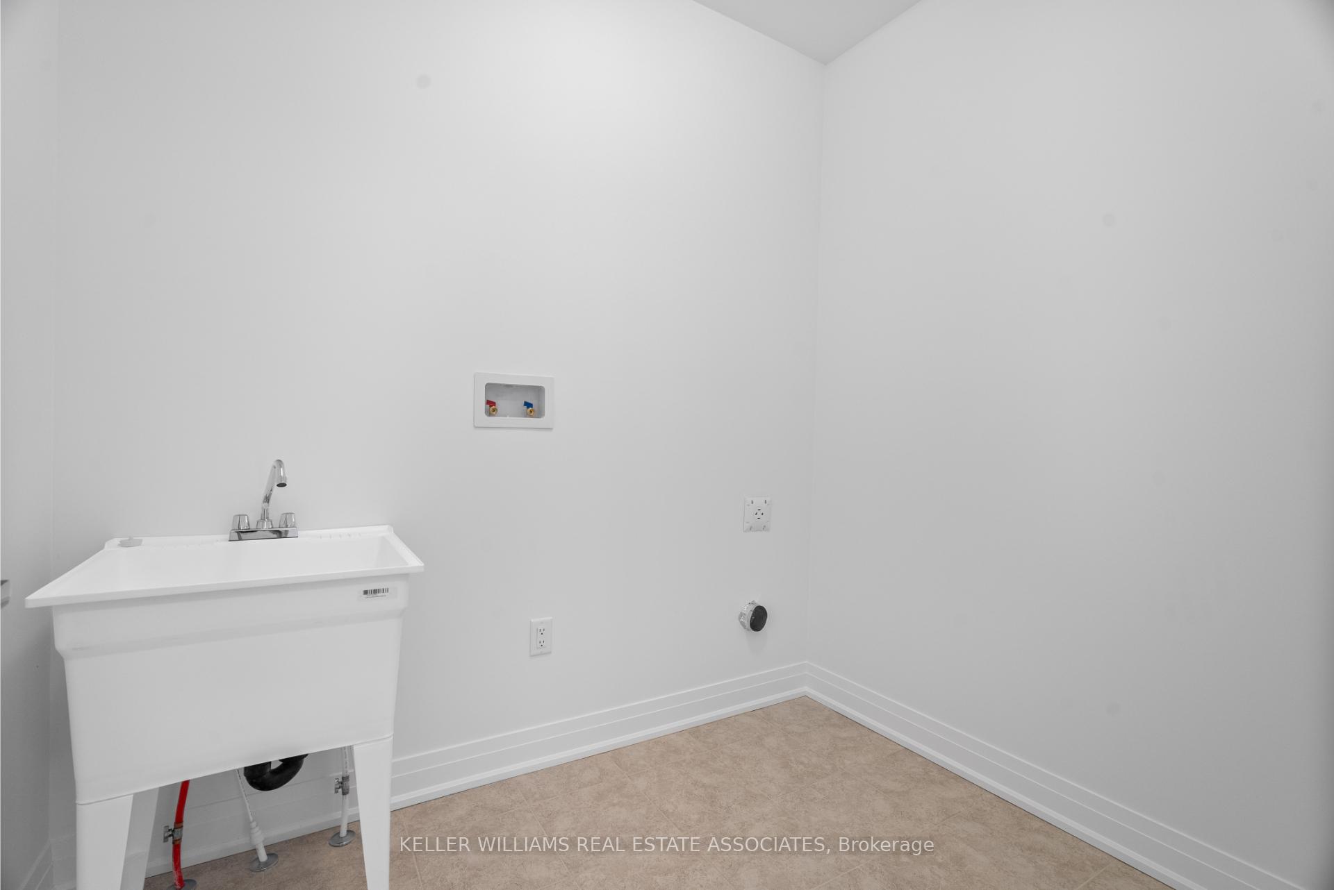 Photo 24 of 14 Aster Woods Drive, Caledon, Rural Caledon — HOMEH