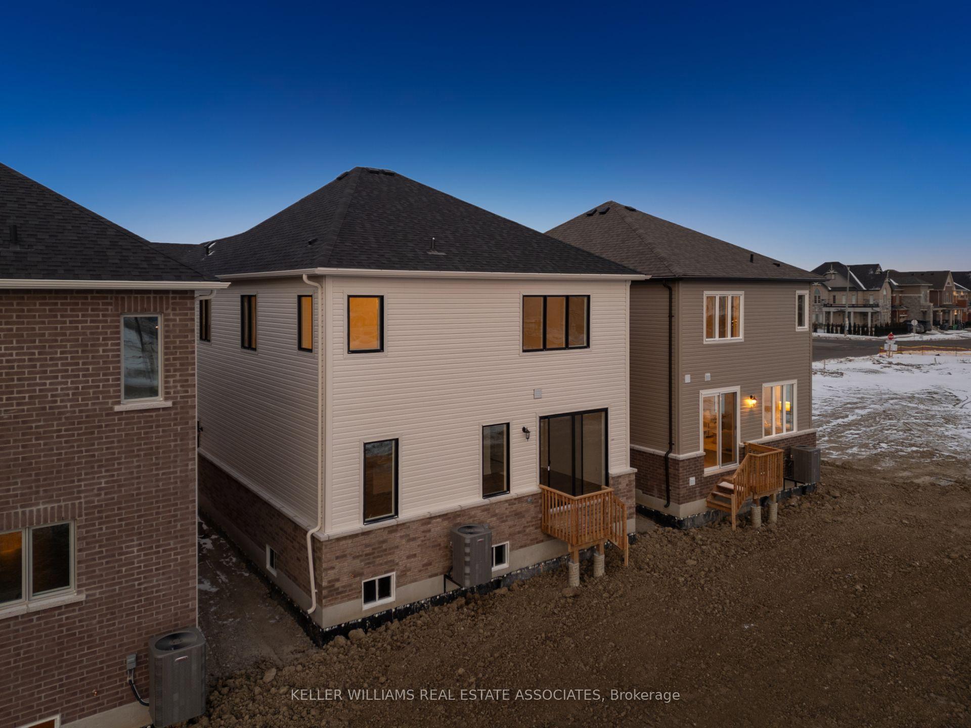 Photo 33 of 14 Aster Woods Drive, Caledon, Rural Caledon — HOMEH