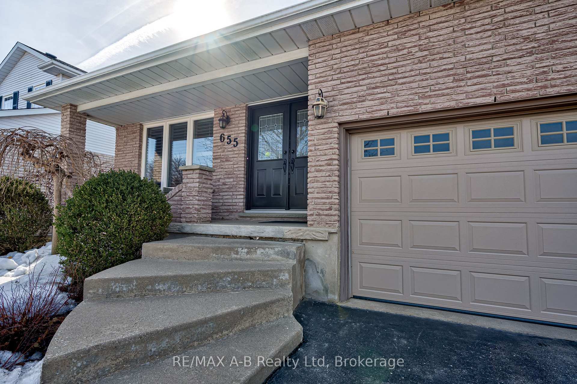 Photo 7 of 655 Champlain Boulevard, Cambridge — HOMEH