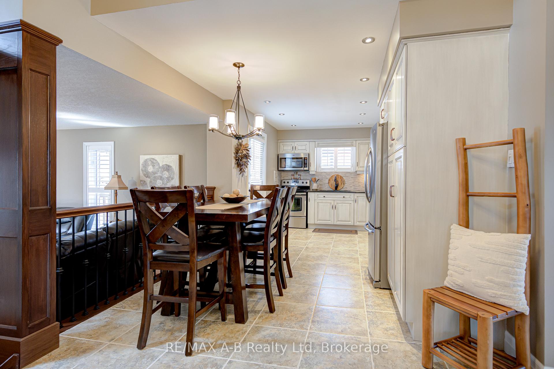 Photo 19 of 655 Champlain Boulevard, Cambridge — HOMEH