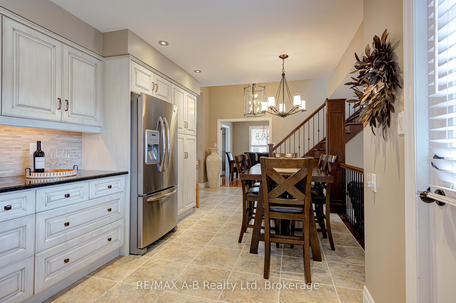 Photo 21 of 655 Champlain Boulevard, Cambridge — HOMEH