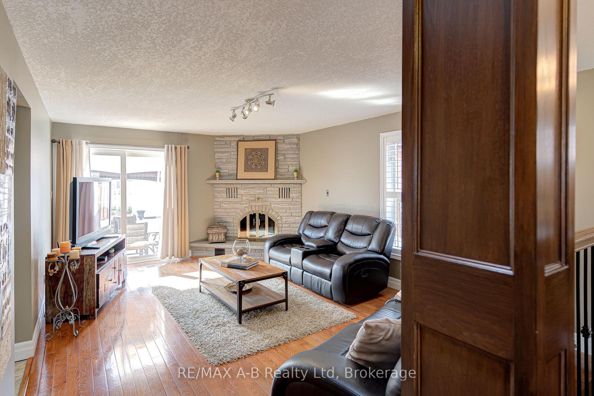 Photo 22 of 655 Champlain Boulevard, Cambridge — HOMEH