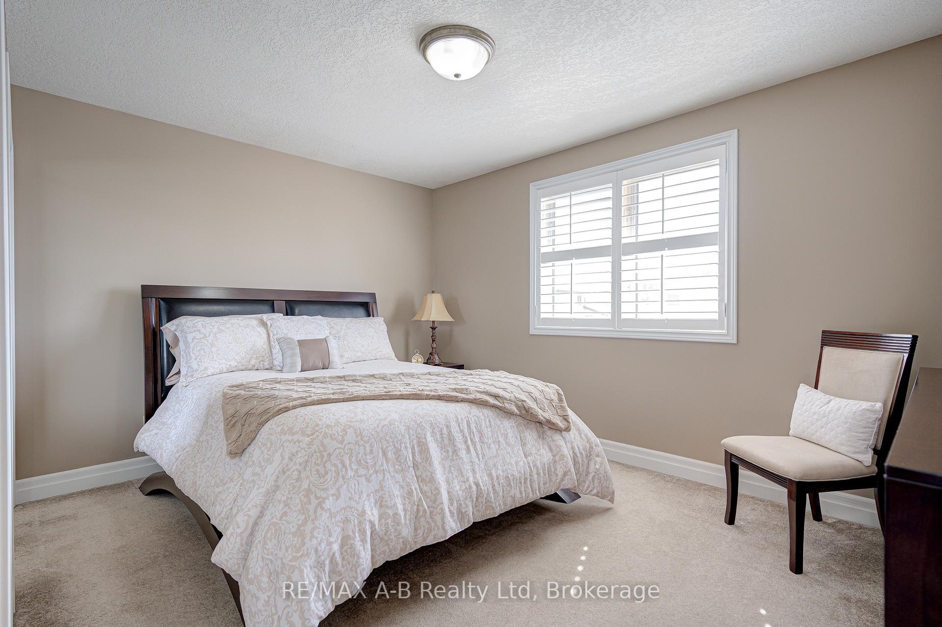 Photo 33 of 655 Champlain Boulevard, Cambridge — HOMEH