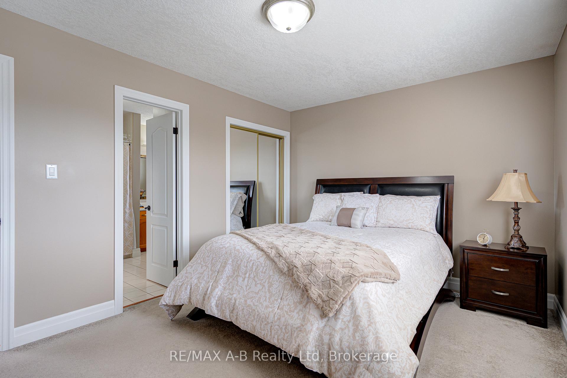 Photo 34 of 655 Champlain Boulevard, Cambridge — HOMEH
