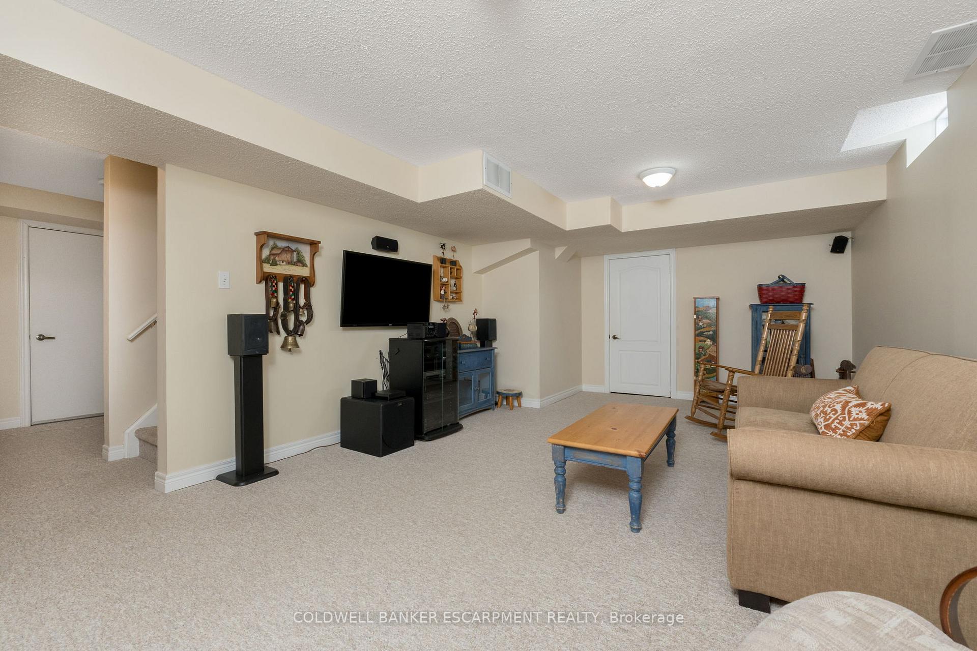 Photo 27 of 17 Spruce Boulevard, Halton Hills, Acton — HOMEH