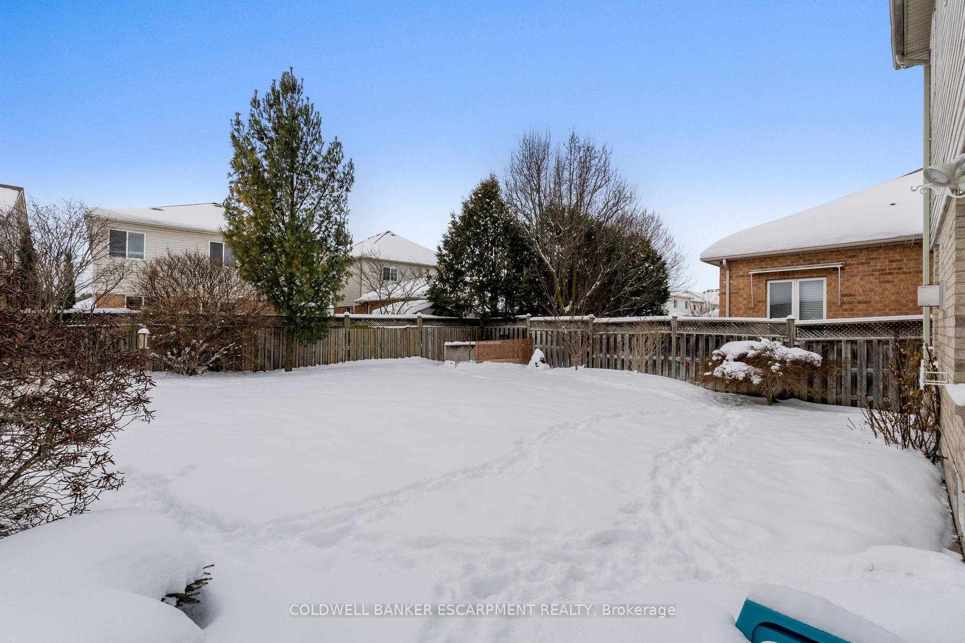 Photo 29 of 17 Spruce Boulevard, Halton Hills, Acton — HOMEH