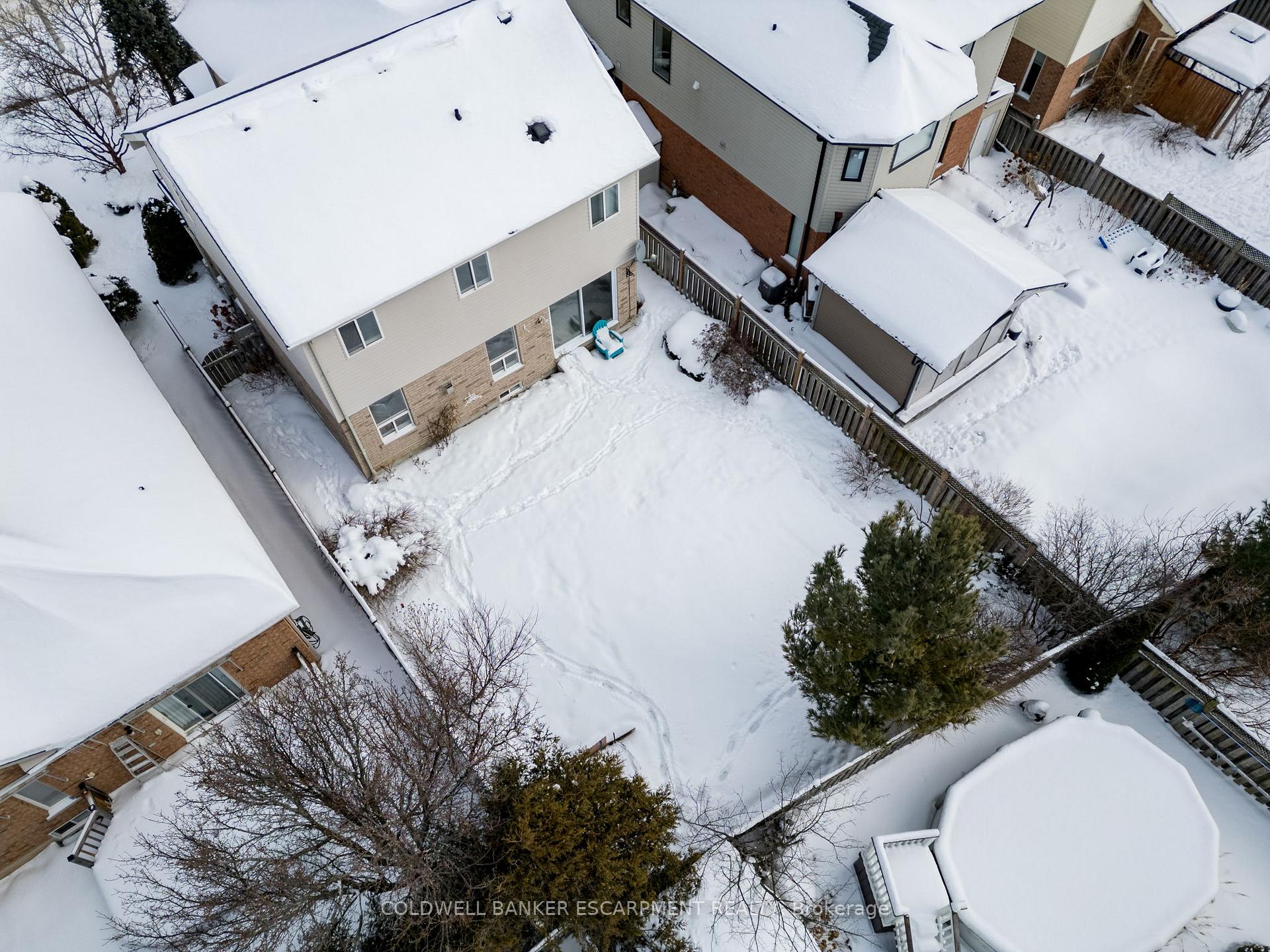 Photo 31 of 17 Spruce Boulevard, Halton Hills, Acton — HOMEH