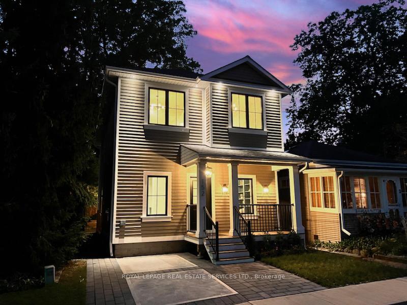 Front of 152 Chisholm Street