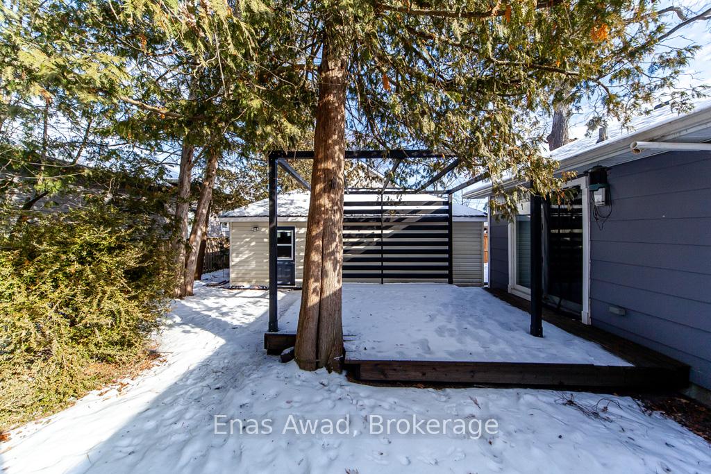 Photo 22 of 233 Cameron Crescent, Georgina, Keswick North — HOMEH