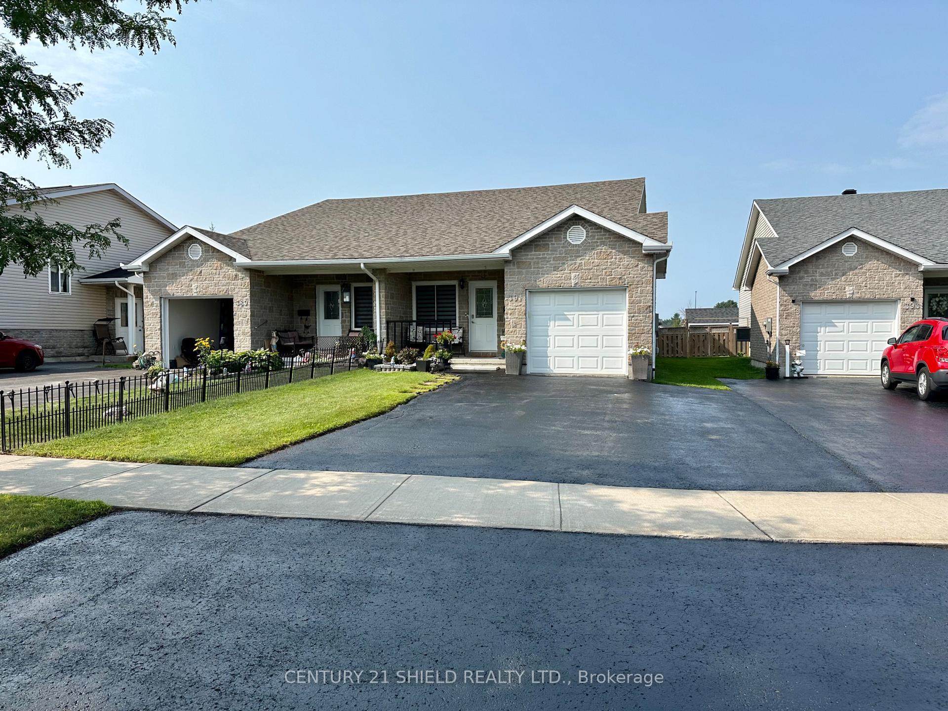 Photo 22 of 391 Emma Avenue, Cornwall — HOMEH