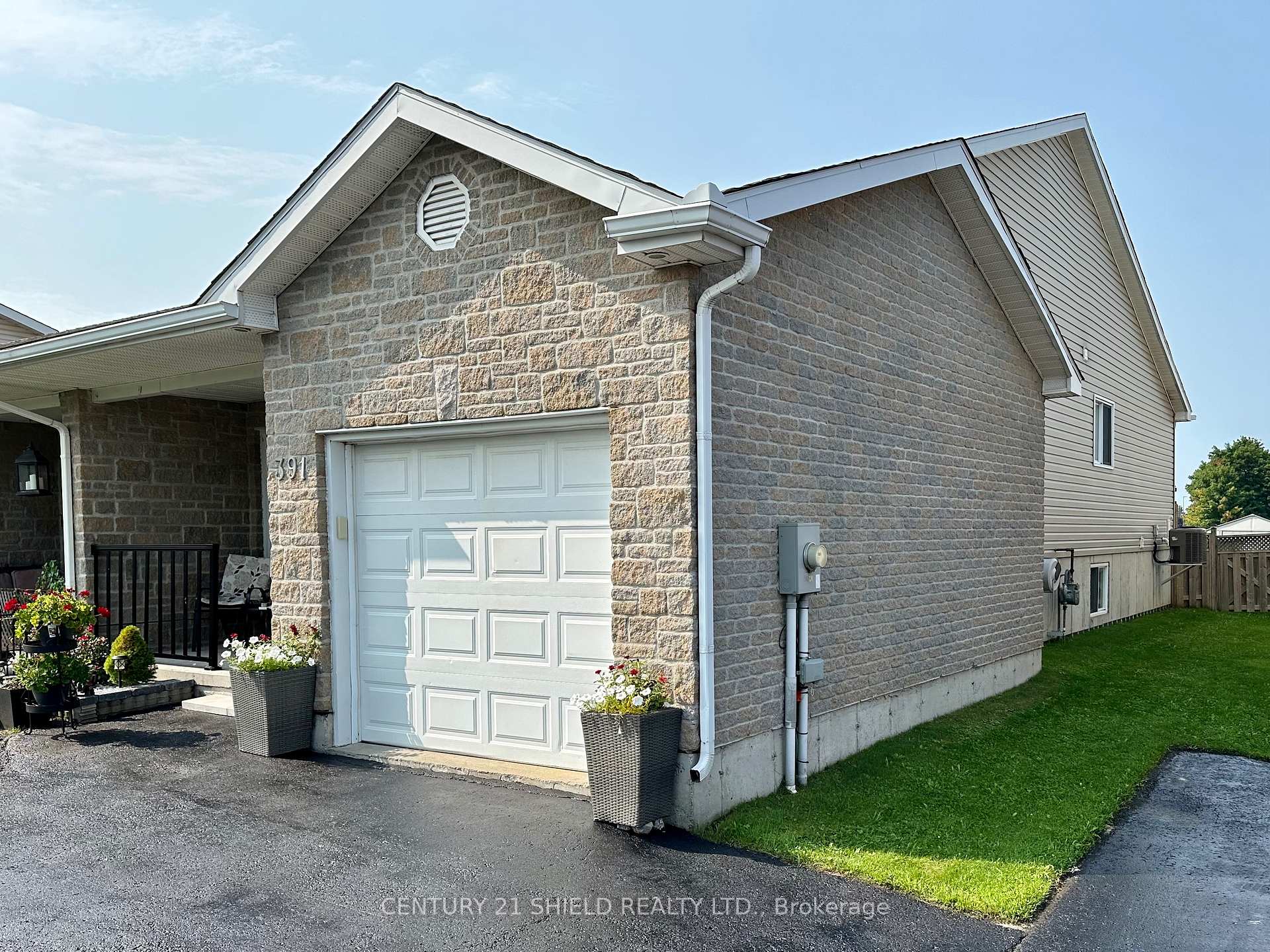 Photo 24 of 391 Emma Avenue, Cornwall — HOMEH