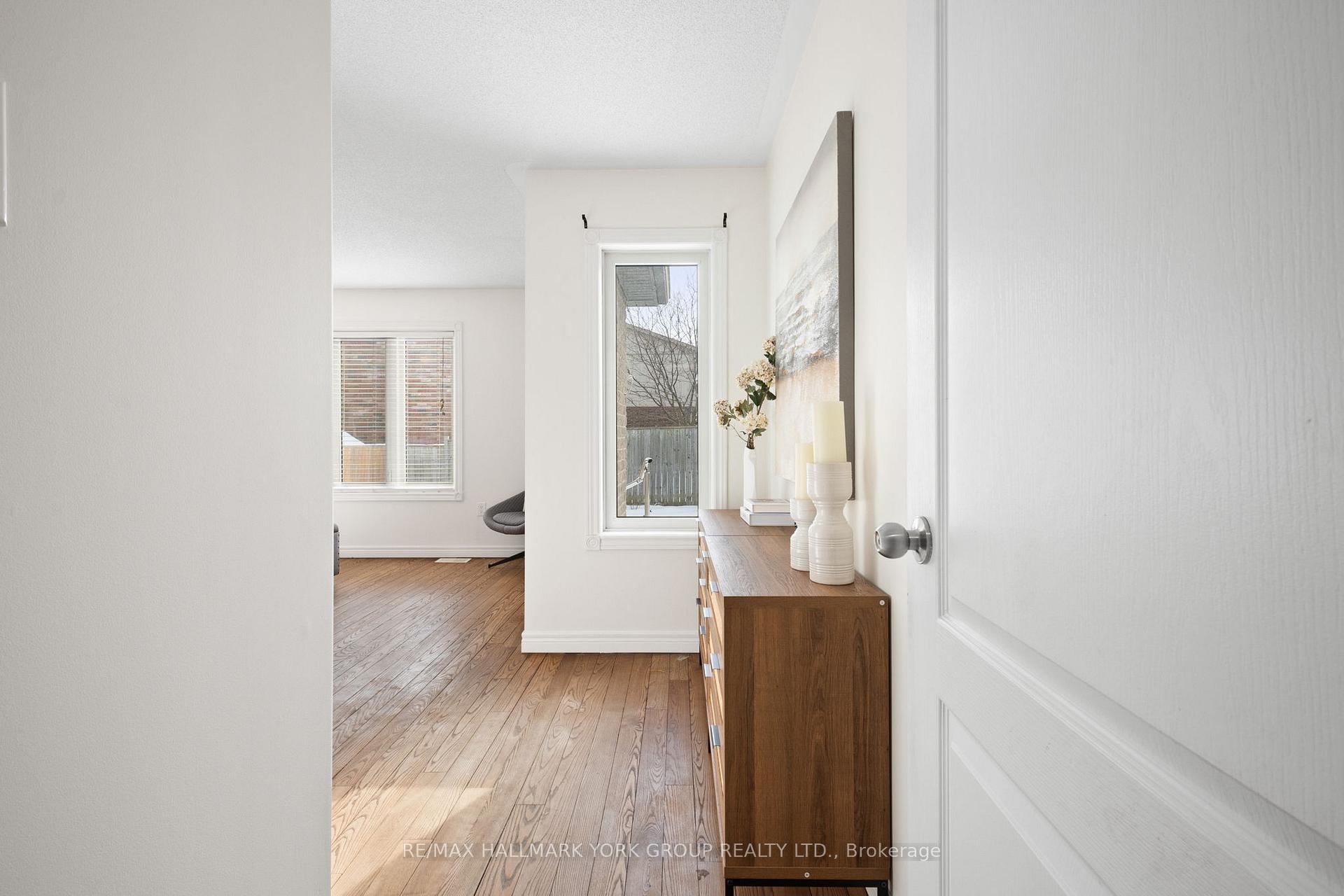 Photo 16 of 153 Fairwood Drive, Georgina, Keswick South — HOMEH