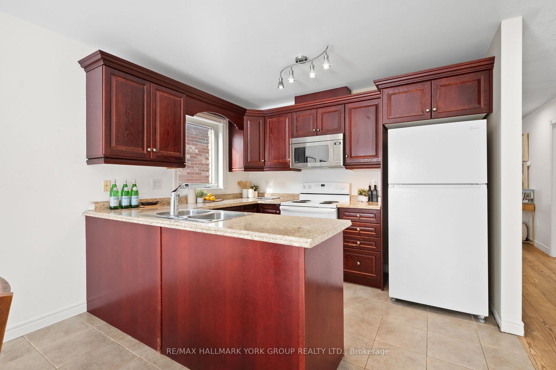 Photo 20 of 153 Fairwood Drive, Georgina, Keswick South — HOMEH