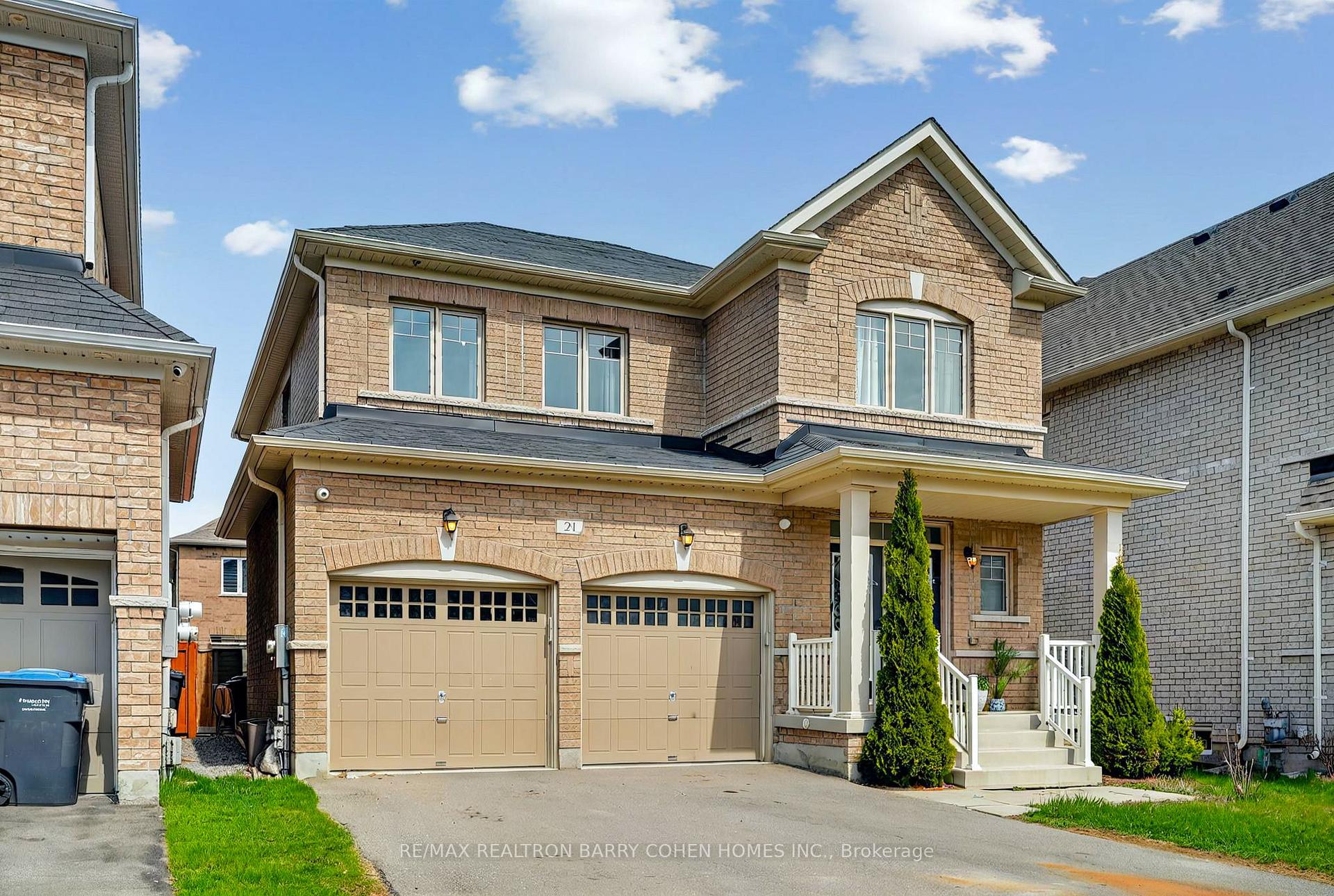 Front of 21 Meadowcreek Road
