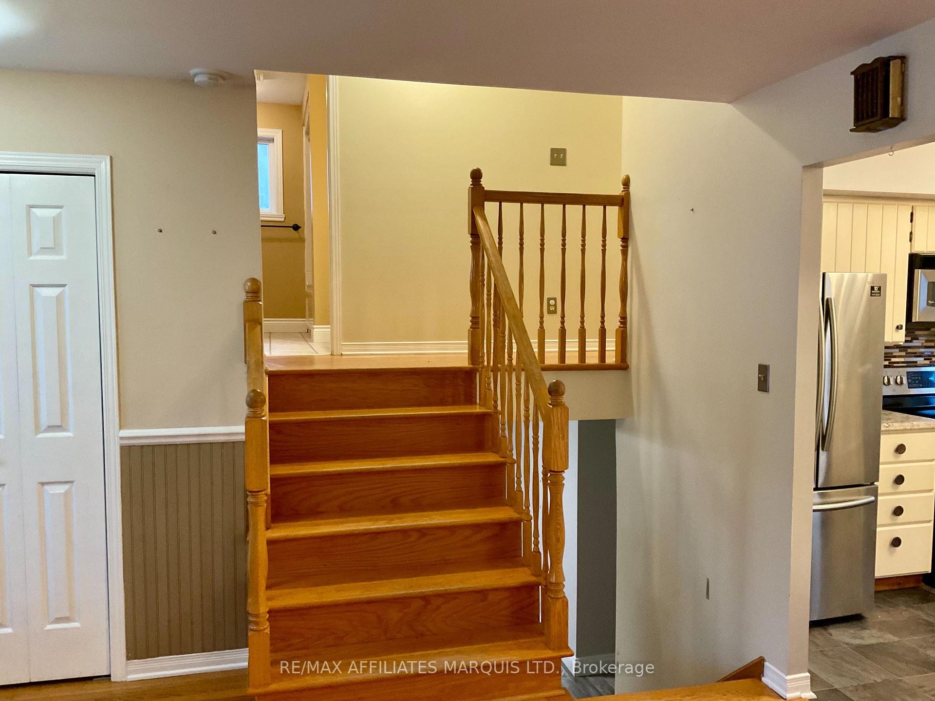 Photo 7 of 1360 Lancaster Crescent, Cornwall — HOMEH