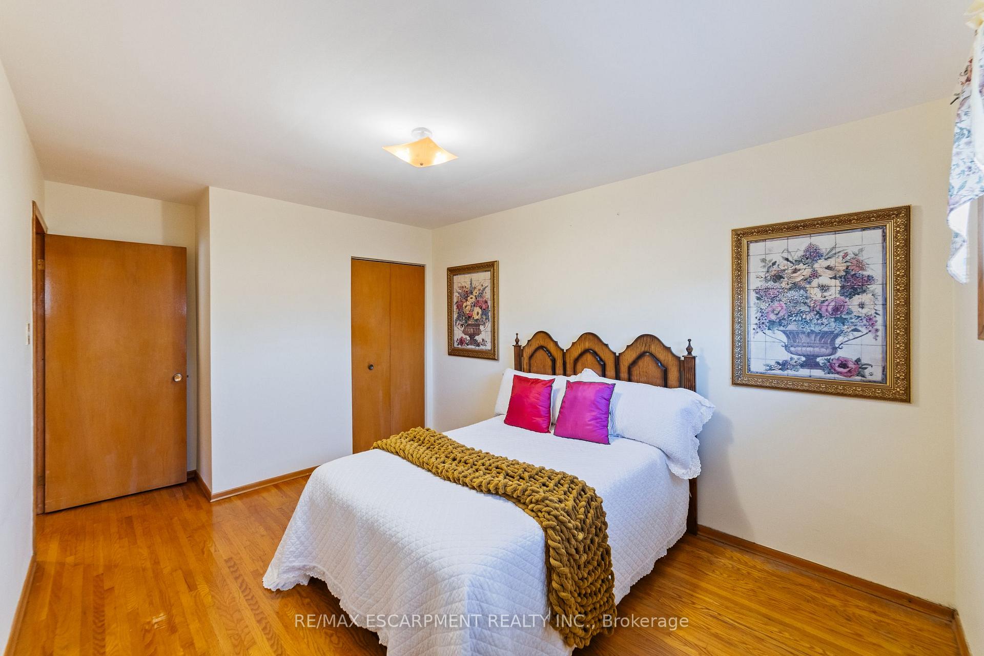 Photo 13 of 99 Edinburgh Avenue, Hamilton, Crown Point — HOMEH