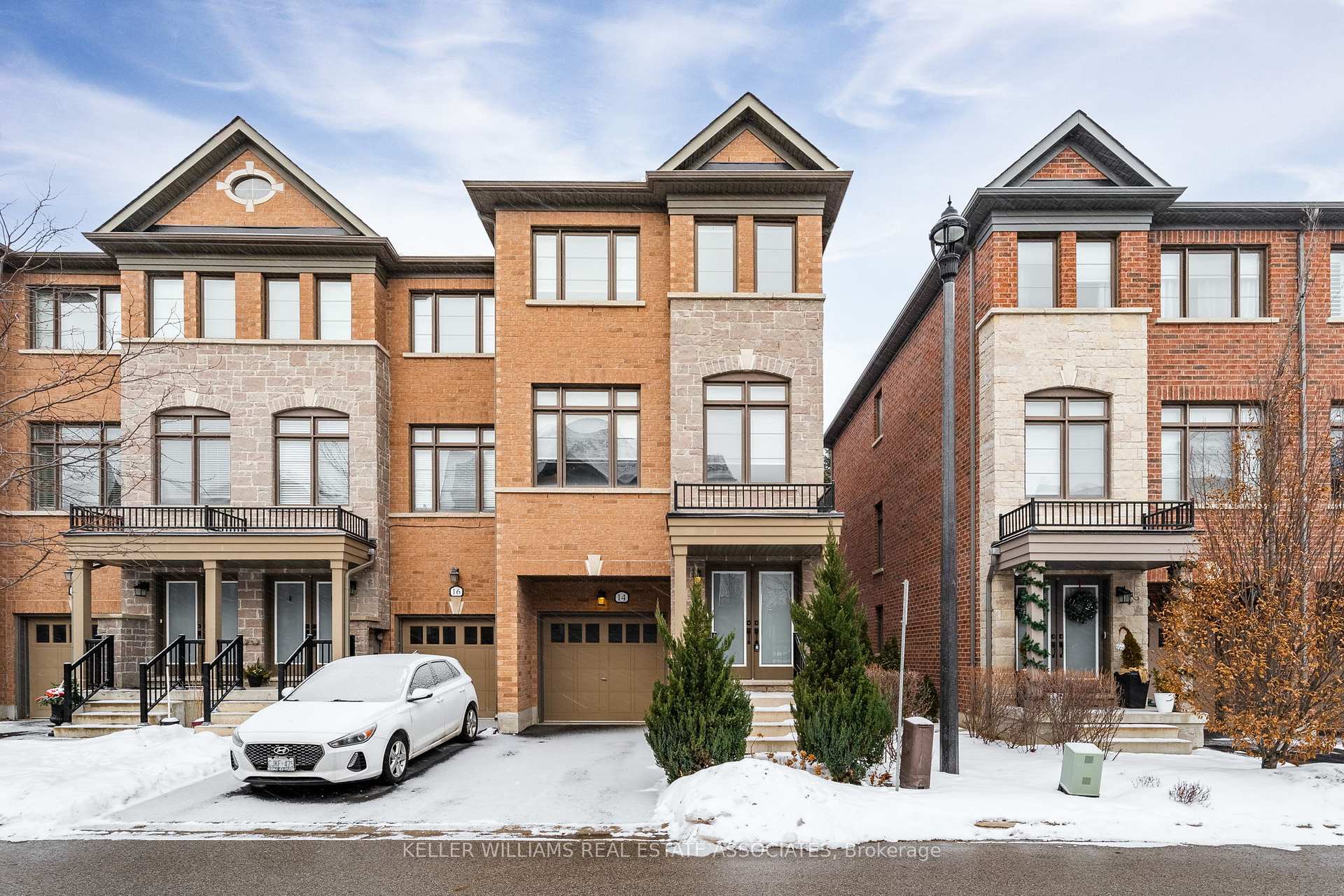 Front of 14 Whitehorn Lane