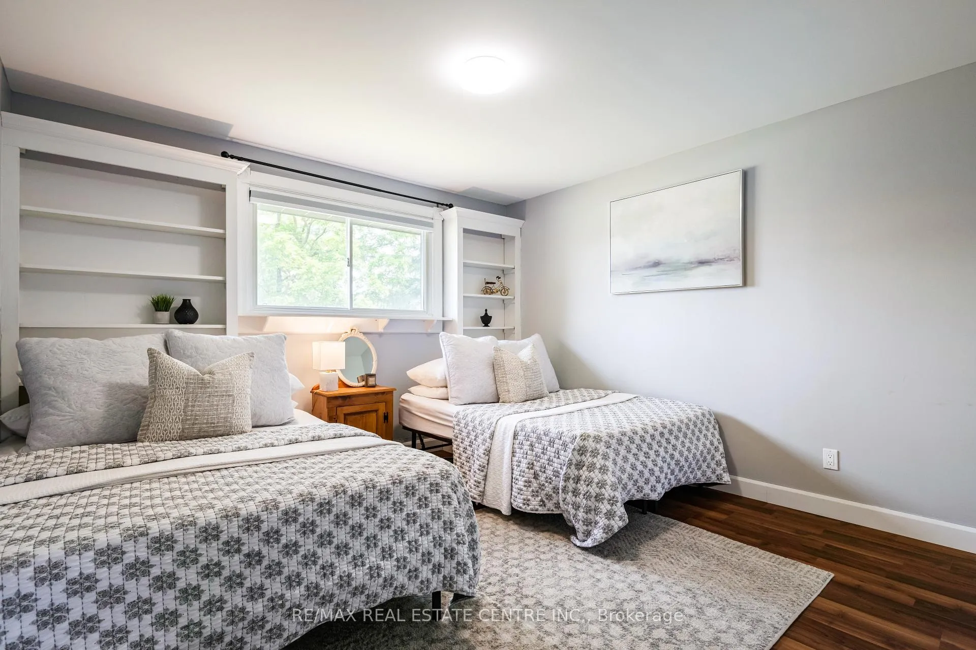 Photo 24 of 188 Lakeshore Road E, Blue Mountains — HOMEH