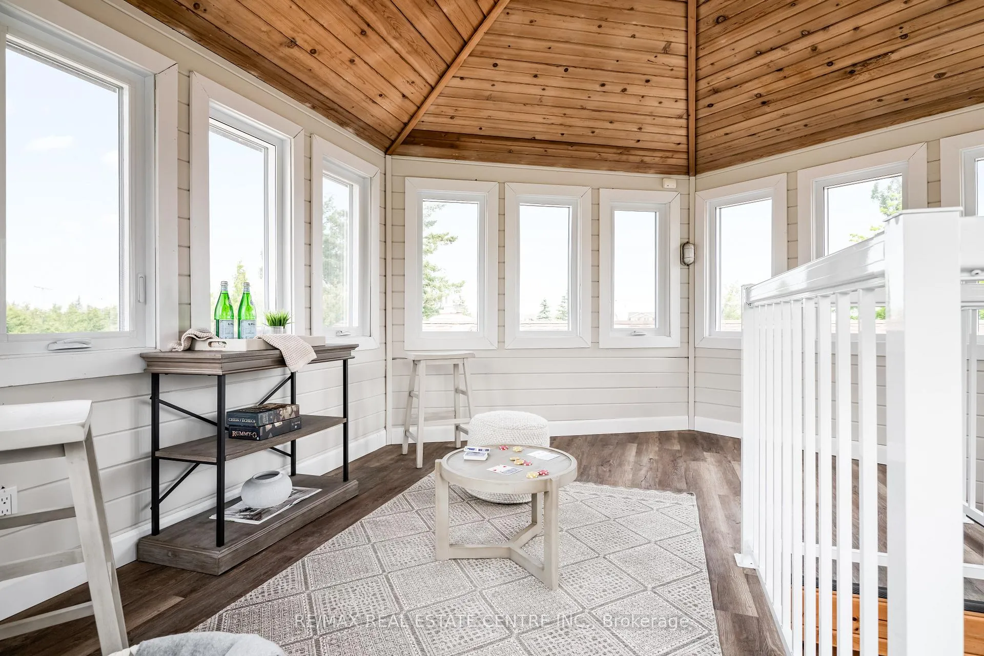 Photo 29 of 188 Lakeshore Road E, Blue Mountains — HOMEH
