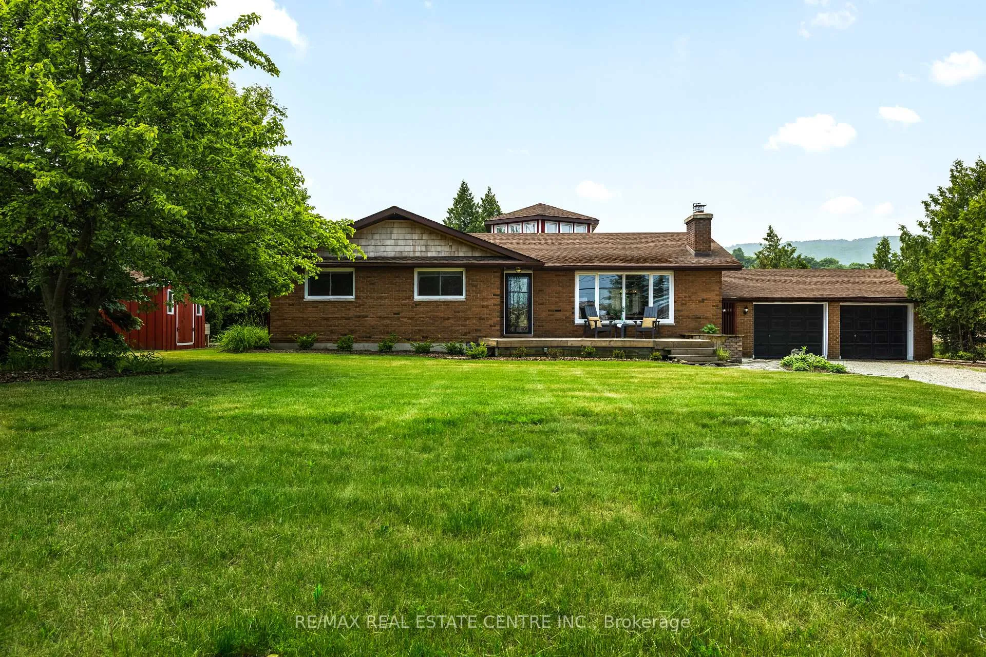Photo 49 of 188 Lakeshore Road E, Blue Mountains — HOMEH