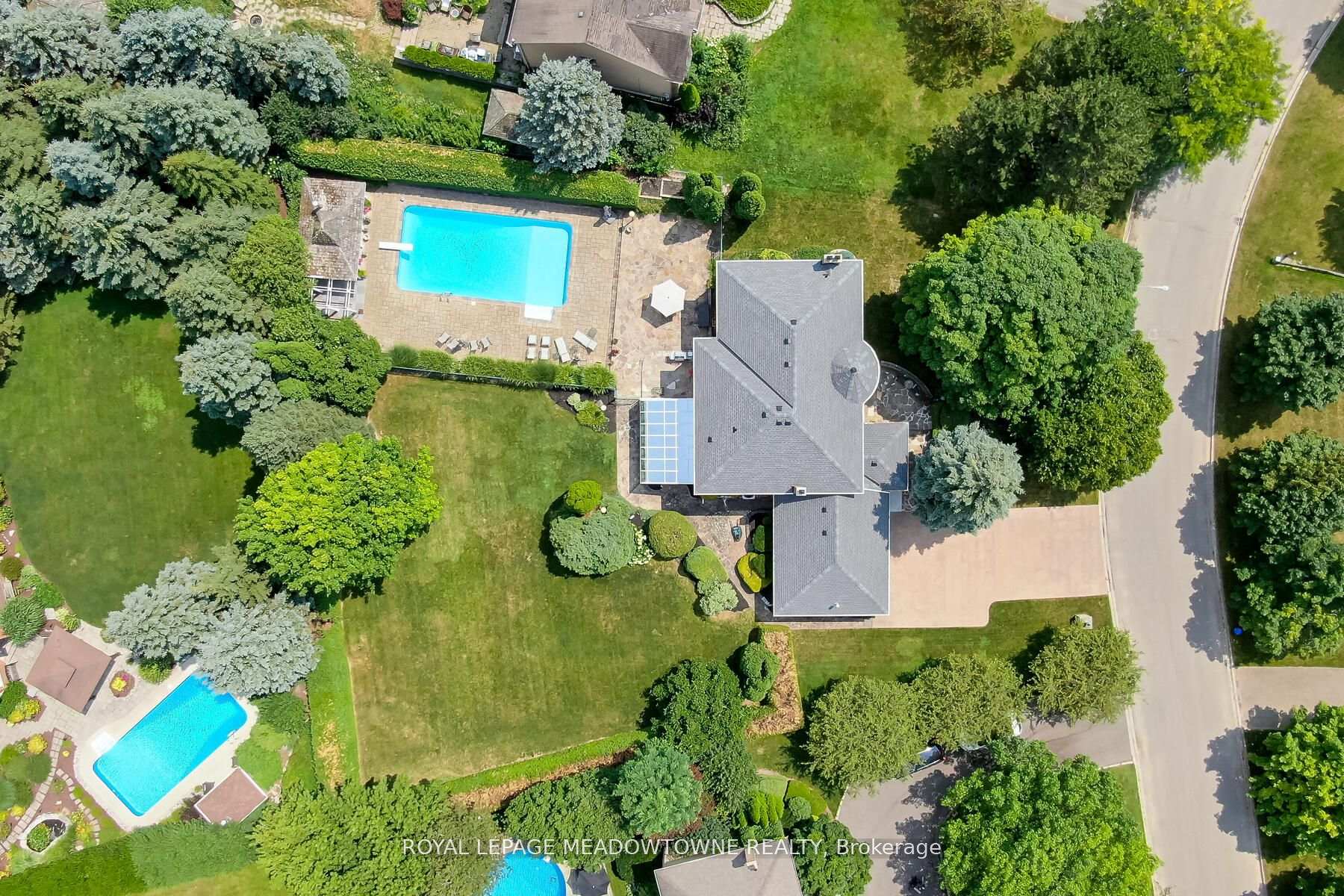 Photo 28 of 3 Meagan Drive, Halton Hills, Glen Williams — HOMEH