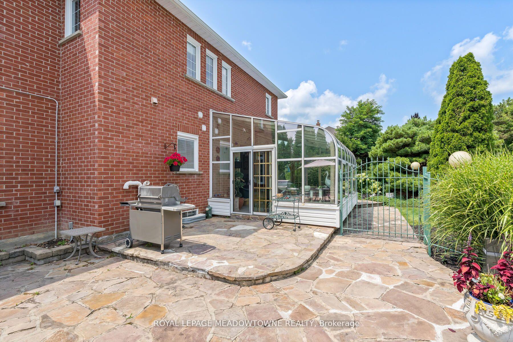 Photo 36 of 3 Meagan Drive, Halton Hills, Glen Williams — HOMEH