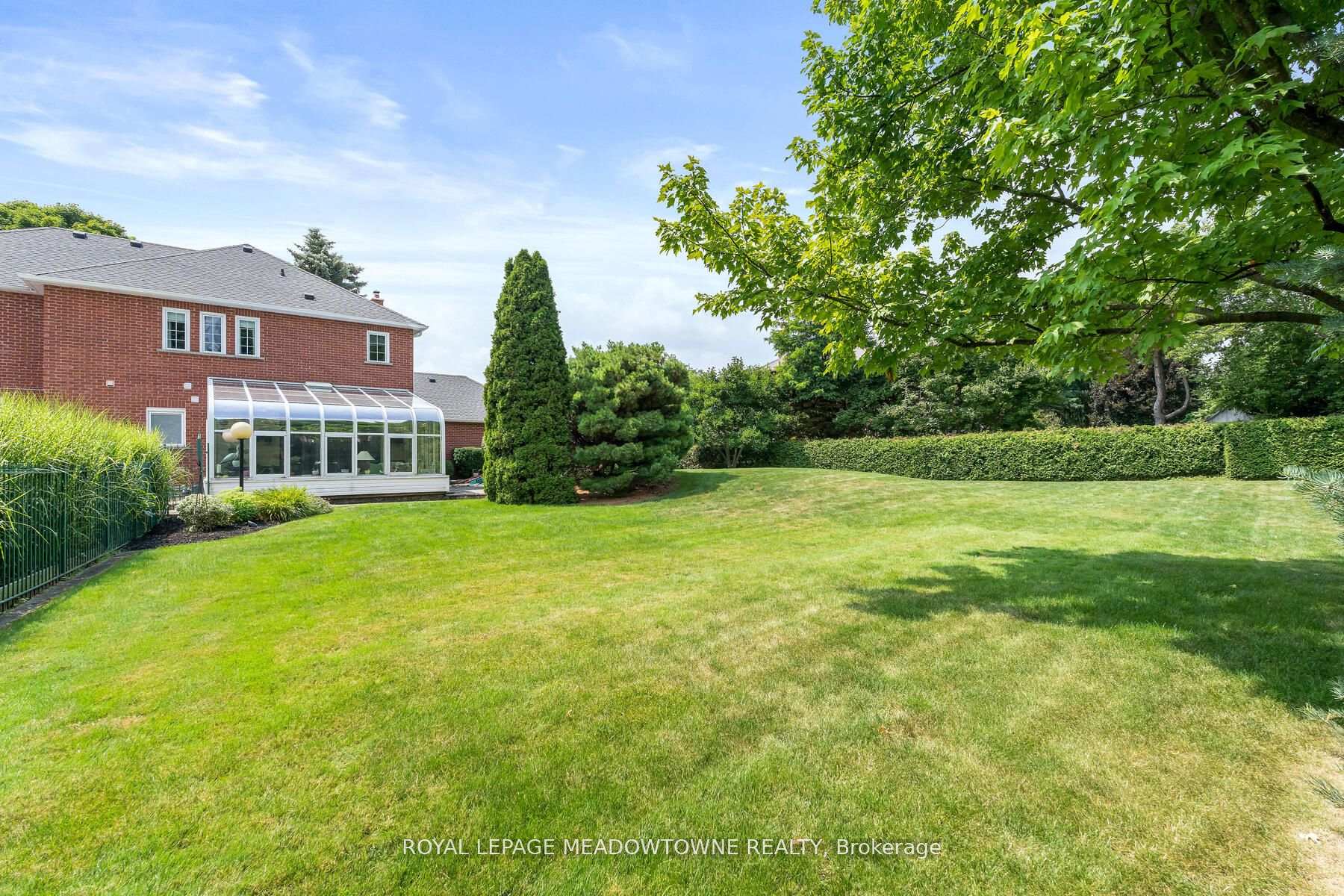 Photo 38 of 3 Meagan Drive, Halton Hills, Glen Williams — HOMEH
