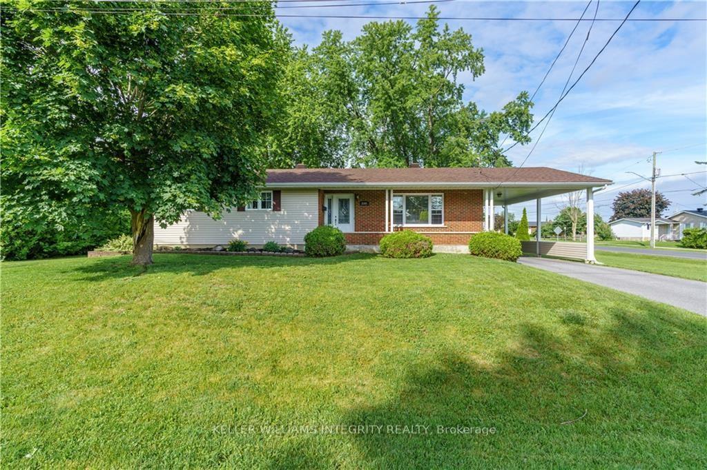 Photo 2 of 3101 Poirier Avenue, Cornwall — HOMEH