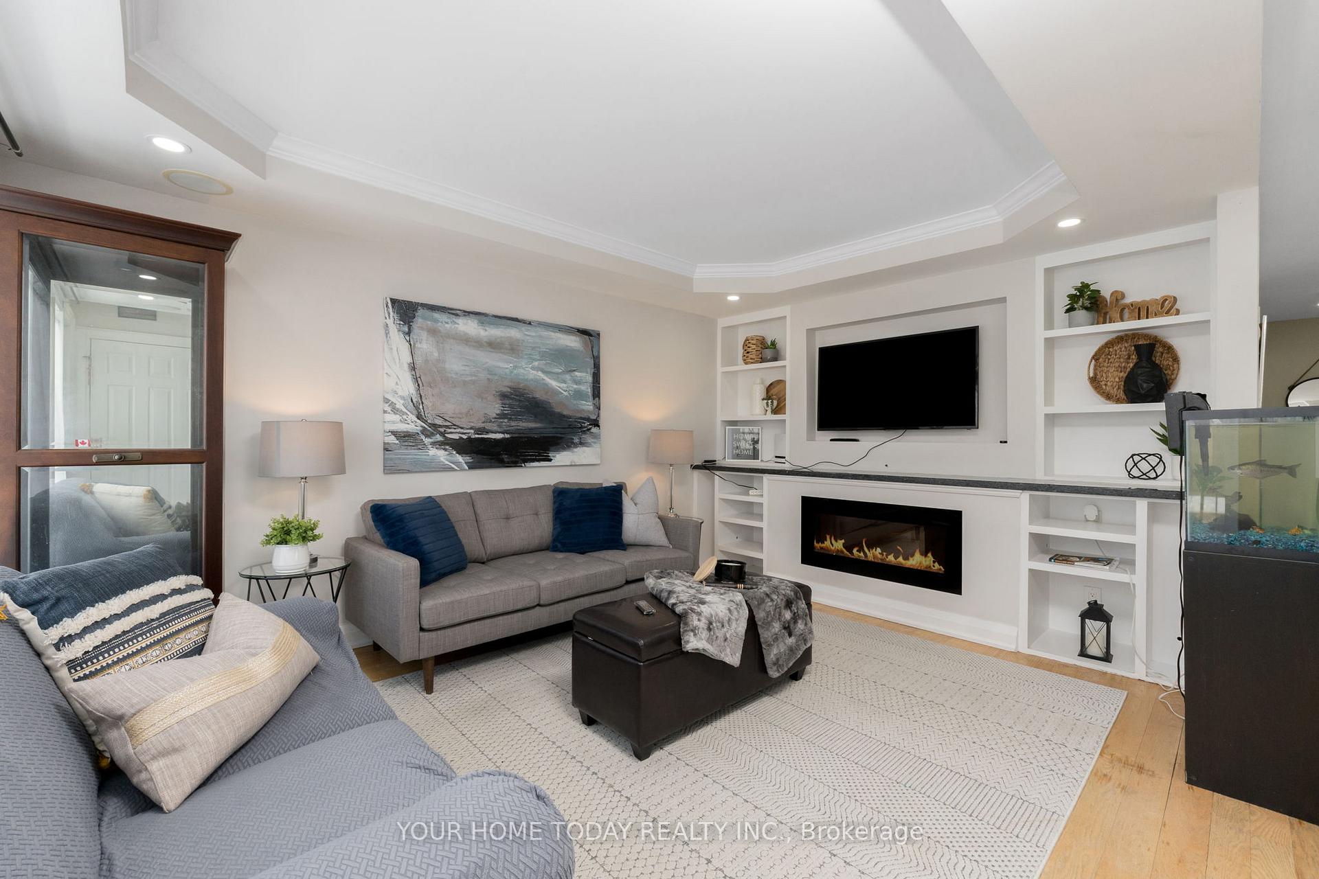 Photo 4 of 11 Weber Drive, Halton Hills, Georgetown — HOMEH