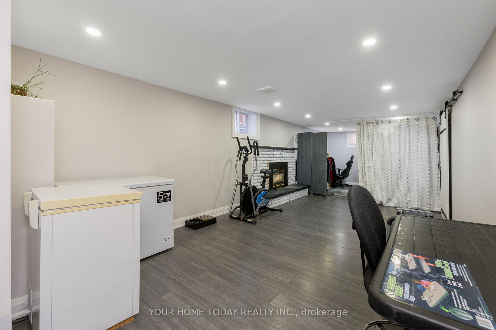 Photo 18 of 11 Weber Drive, Halton Hills, Georgetown — HOMEH